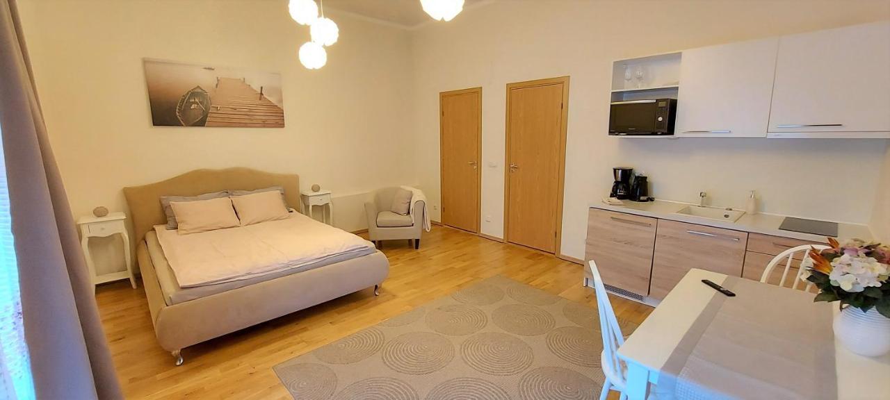 Kuninga 24/2 Old Town Apartments بارنو المظهر الخارجي الصورة