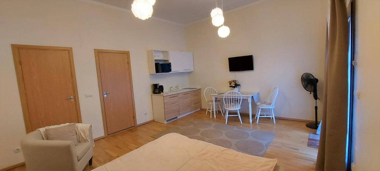 Kuninga 24/2 Old Town Apartments بارنو المظهر الخارجي الصورة